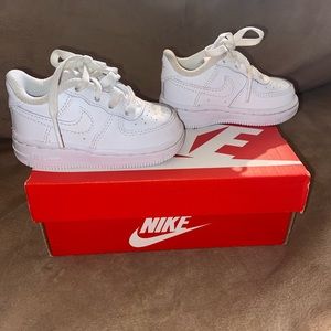 White Infant Air Force 1